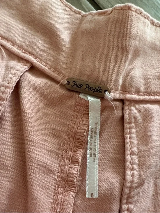 Free People Billie Front Pleat Chino Shorts In Rosie pink Size 6 - Picture 4 of 6